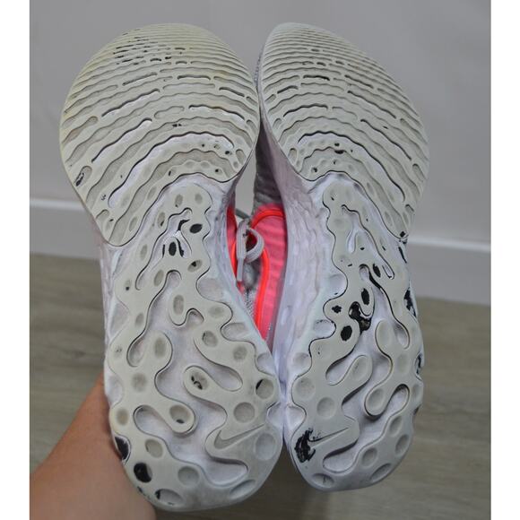 Nike React Infinity Flyknit Woman's Running Shoe White & Pink Size 8.5 - Picture 6 of 9